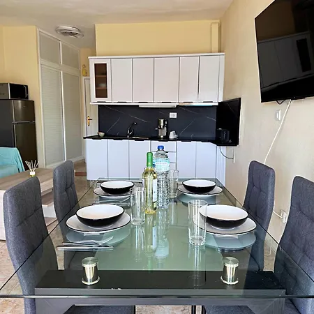 Cristianmar - Ocean View - 200mt From The *