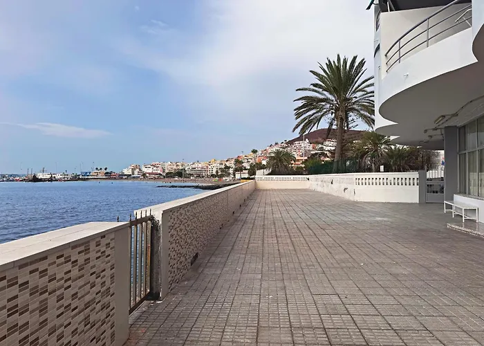 Cristianmar - Ocean View - 200mt From The *