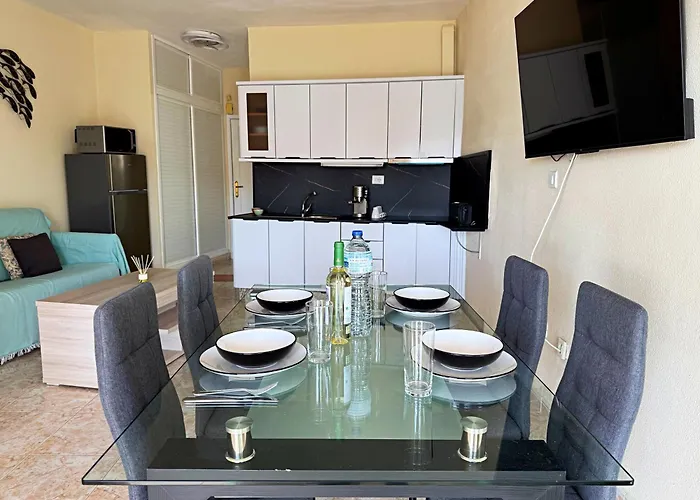 Cristianmar - Ocean View - 200mt From The *